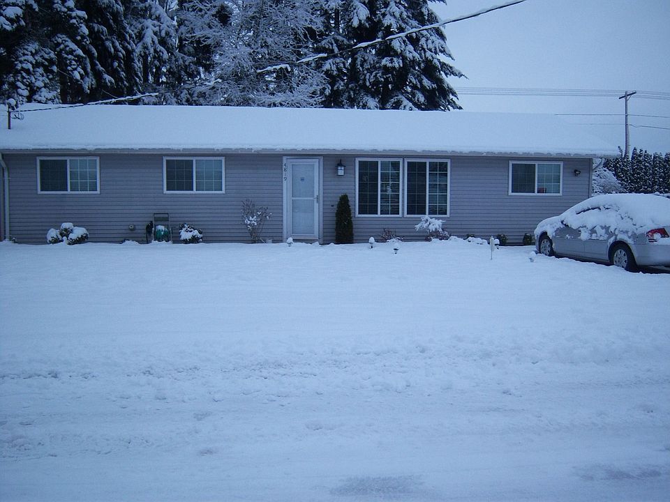 1st image of 4819 135th Pl NE