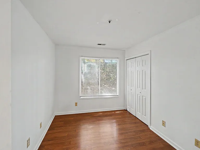9535 University Terrace Dr #B — Photo 9