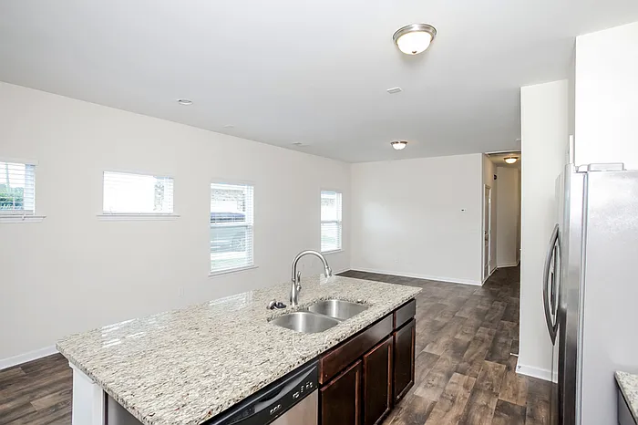 232 Jimmy Love Ln — Photo 5