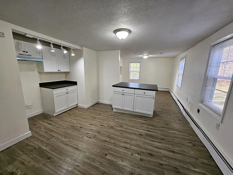 2 Clinton Pl #2F — Photo 1