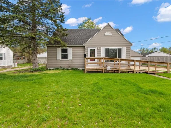 2912 Woodward Ave SW, Wyoming, MI 49509