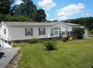 52 Fleetwood Ct, Martinsburg, WV 25404