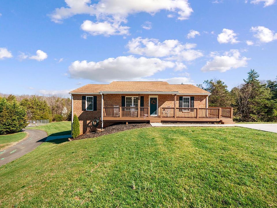 1st image of 1578 Village Ct