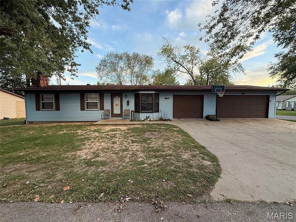 1st image of 1911 Yale Dr