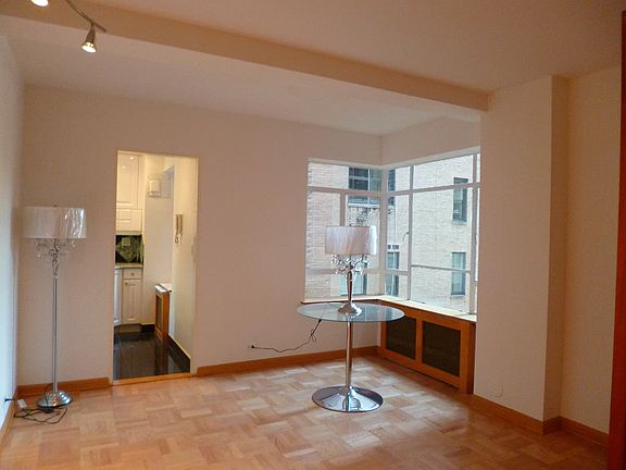 2nd image of 750 Park Ave APT 8D