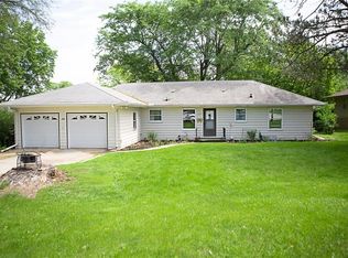 1225 18th St, West Des Moines, IA 50265
