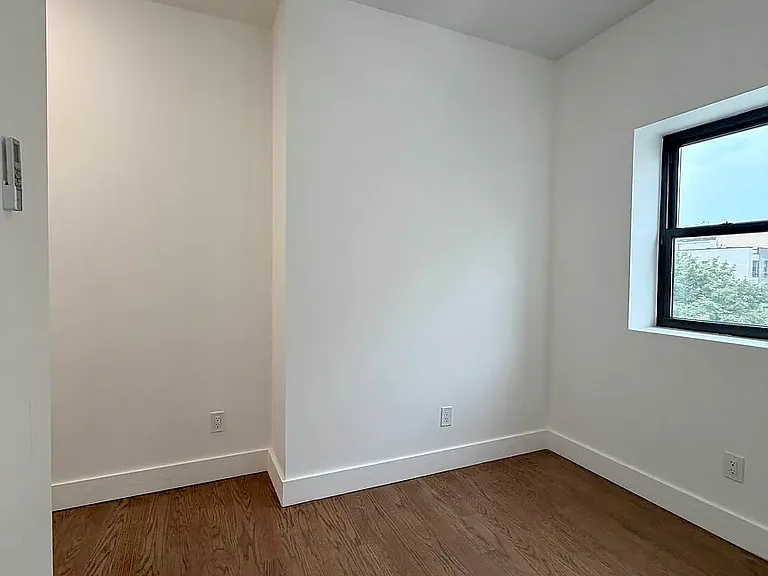 89 Veronica Pl #3D — Photo 19