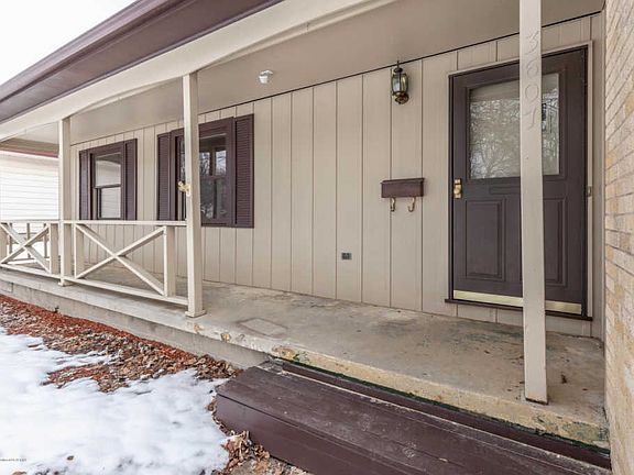 3rd image of 3607 Glasgow Dr