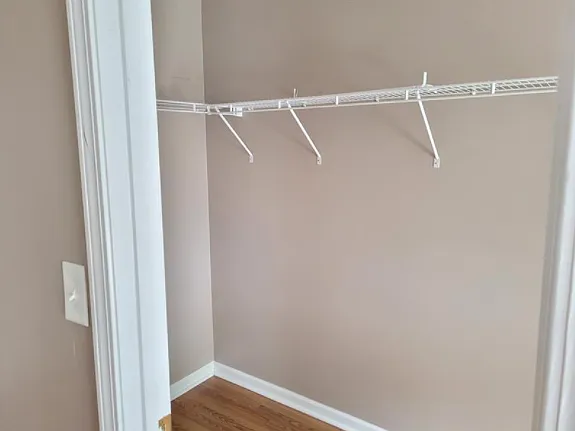 2954 Greyhawk Ln — Photo 17