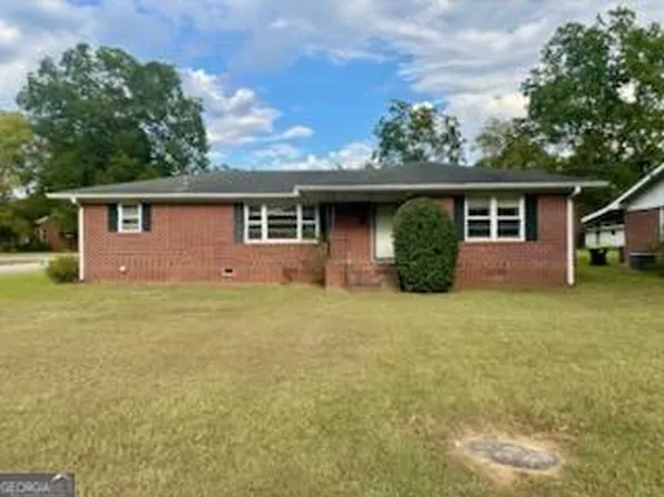 258 Chestnut St, Cedartown, GA 30125