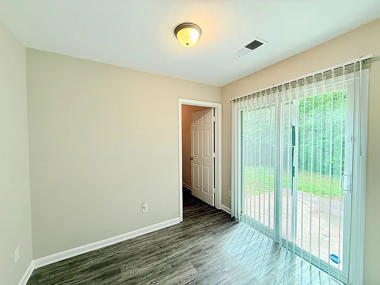 5420 Henderson Oaks Dr — Photo 4