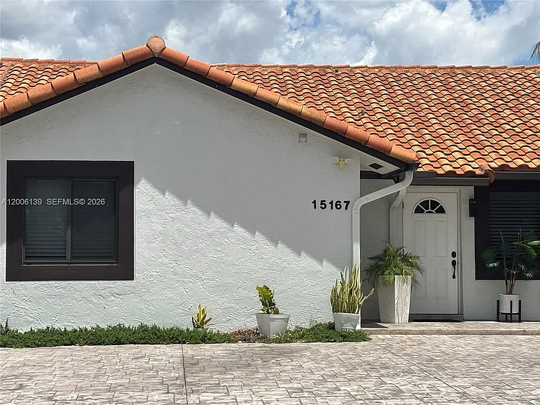 15167 SW 94th Ter — Photo 3