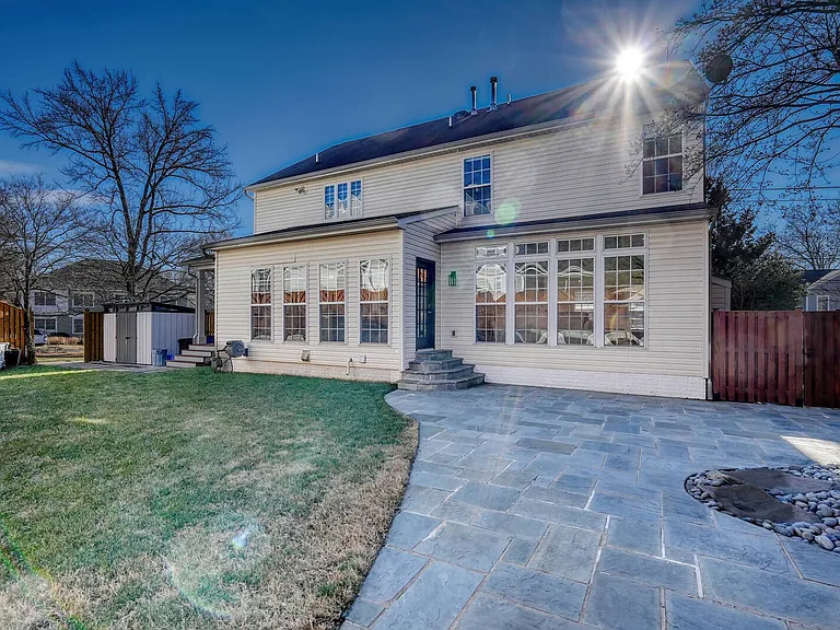5811 Johnson Ave — Photo 38