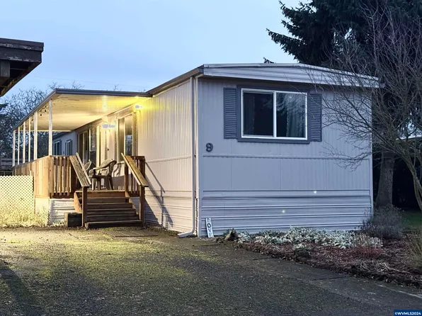 38129 Weirich Dr Unit 9, Lebanon, OR 97355