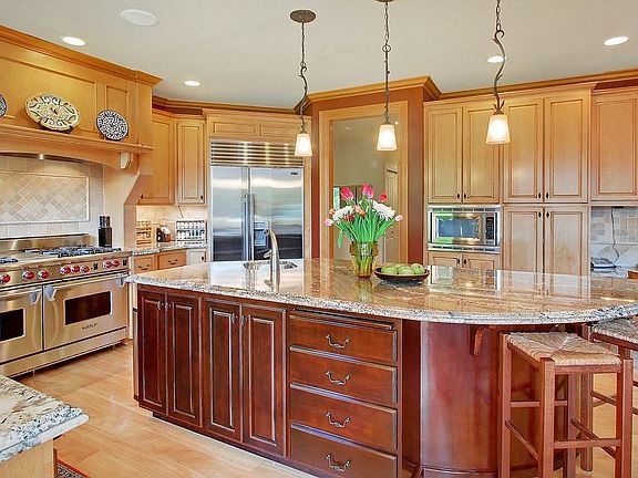4th image of 20510 NE 126th Ct