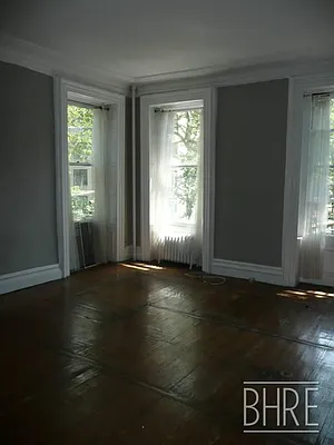 Rented by Brooklyn Heights Real Estate Inc | media 35