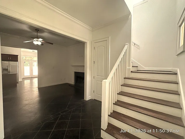 1948 Elzey Ave — Photo 4
