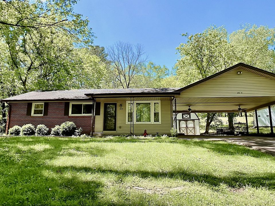 1st image of 2074 Shelby Dr