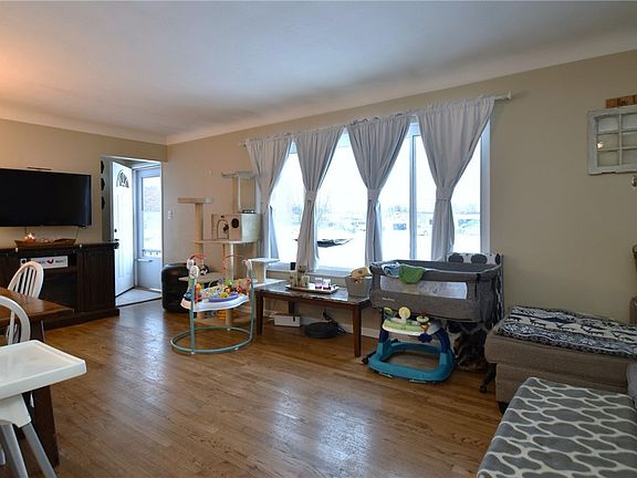 4th image of 1588 Mallard Dr