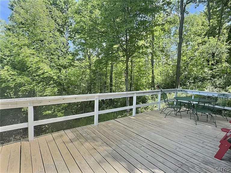1783 Traverse Rd — Photo 4