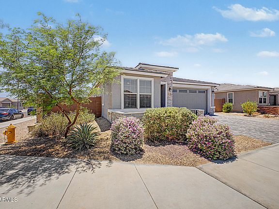 2nd image of 24143 W WHYMAN Avenue