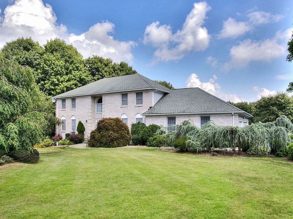 318 Cutlers Farm Rd, Monroe, CT 06468 Zillow
