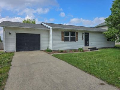106 2nd Ave NE, Badger, IA, 50516