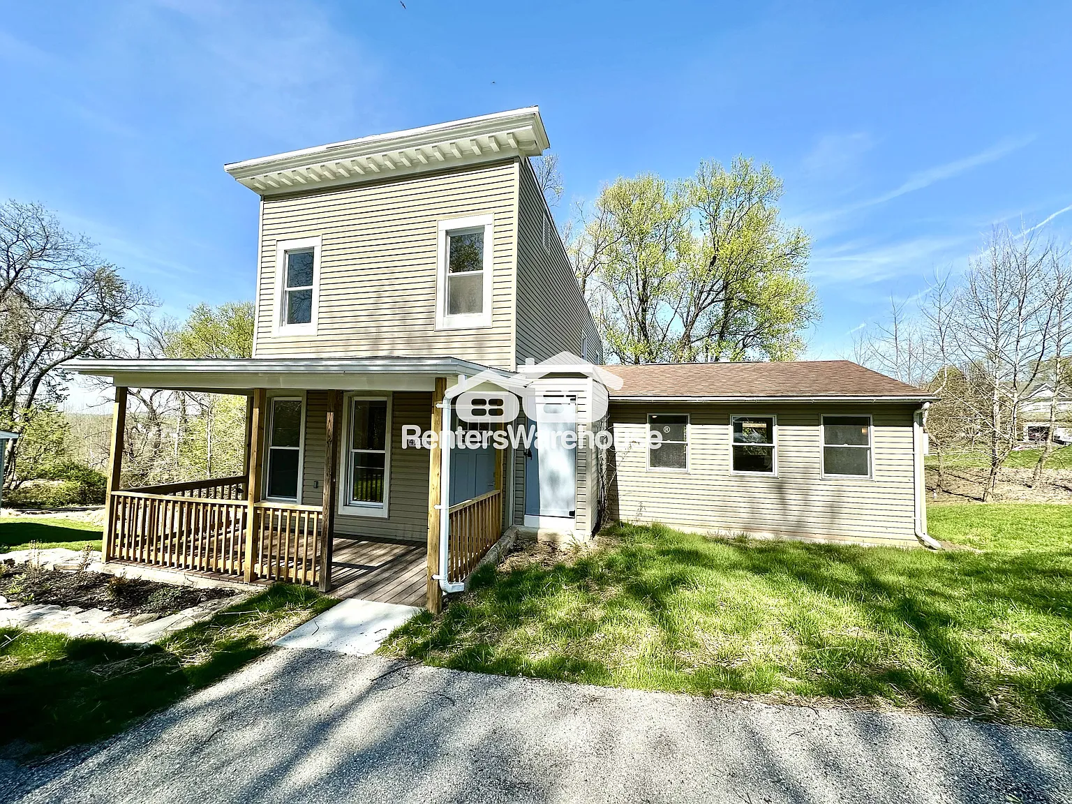 Single Family Home, Ellicott City, 2-3 bed, 2 full bath — Photo 1