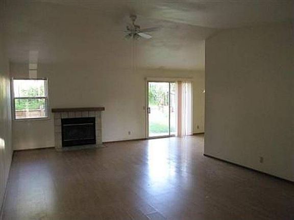 2nd image of 564 Oakborough Ave