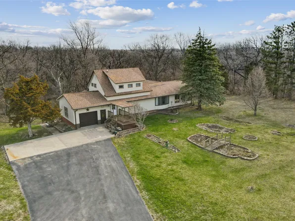 2929 Highway 175, Dayton, IA 50530