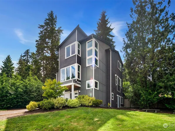 18821 18th Avenue NE, Shoreline, WA 98155