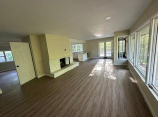 2232 Searle St, Saint Paul, MN 55117