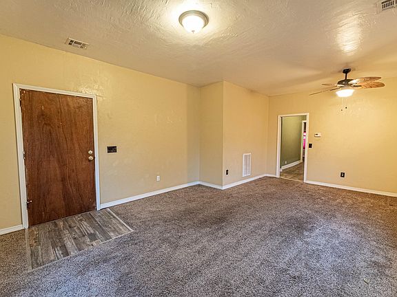 5th image of 312 SW 22nd St