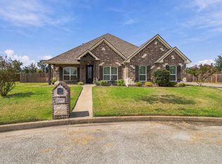 101 New Braunfels Ln, Hallsville, TX 75650