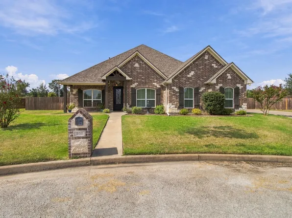 101 New Braunfels Ln, Hallsville, TX 75650