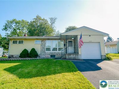 2325 Eden Ln, Bethlehem, PA, 18018