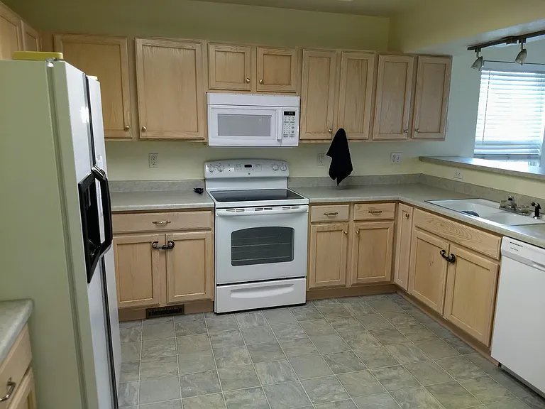 5016 Prairie Grass Ln — Photo 6