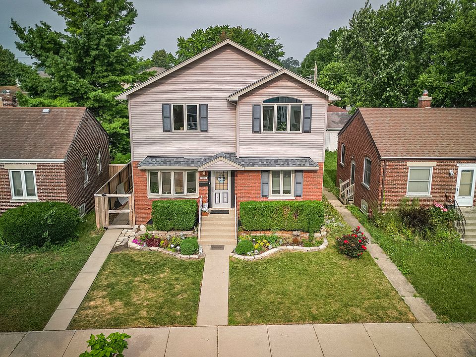 1st image of 10804 S Ridgeway Ave