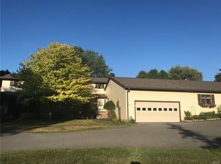 104 Kimry Moor, Fayetteville, NY 13066