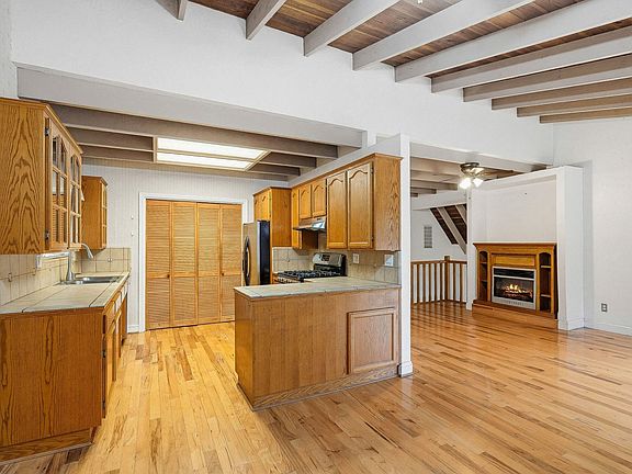 3rd image of 10265 Soquel Dr