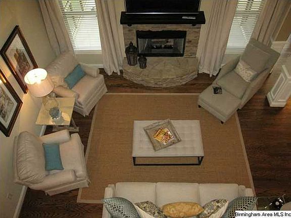 5th image of 297 Grey Oaks Dr
