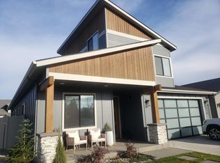 6930 N Courcelles Pkwy, Coeur D Alene, ID 83815