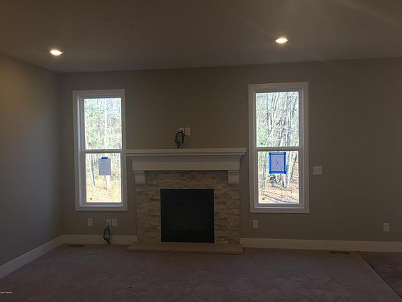 4th image of 17118 Birchview Dr