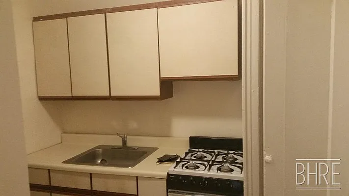 Rented by Brooklyn Heights Real Estate Inc | media 19