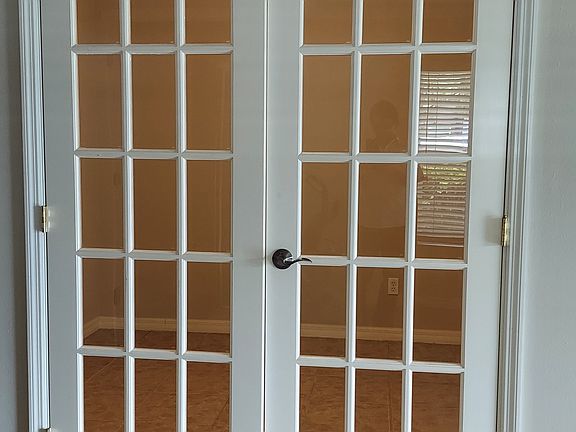 4th image of 3901 Shaftbury Pl