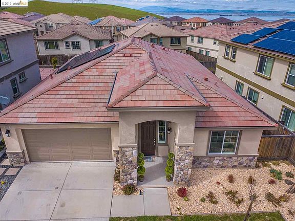 2nd image of 2017 Aragon Dr