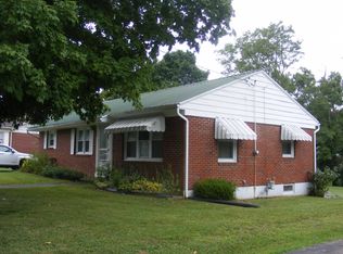 105 McClelland Ct, Campbellsville, KY 42718