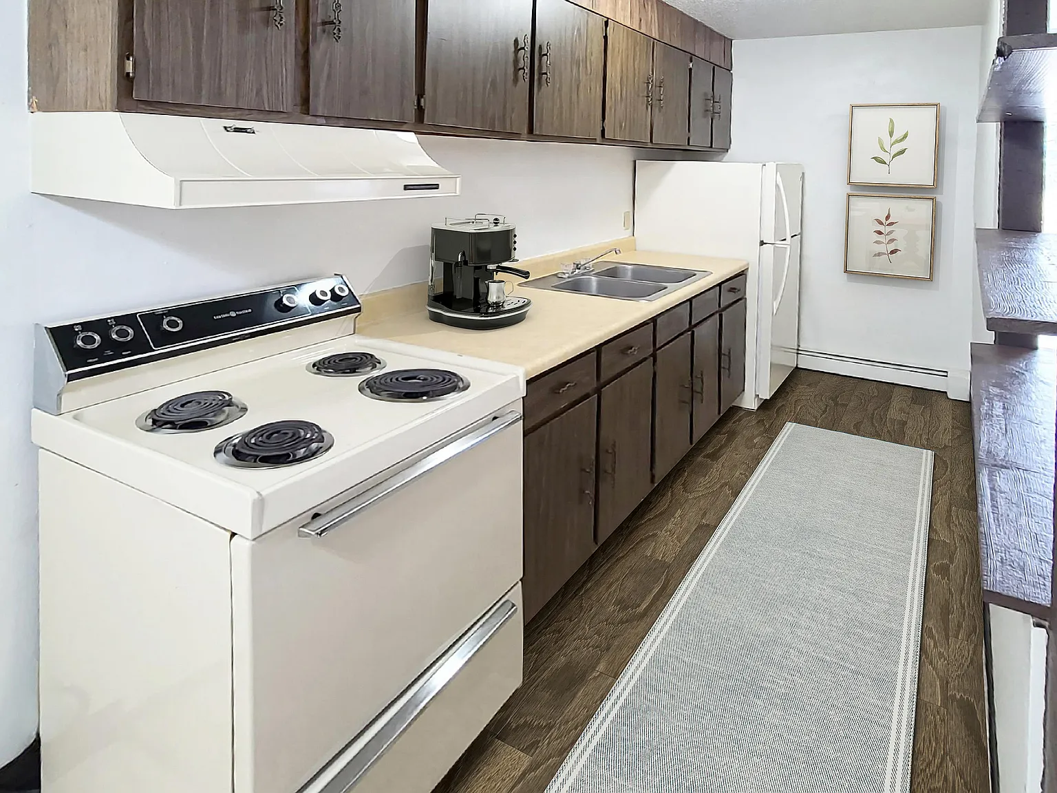 Badlands Apartments — Photo 2