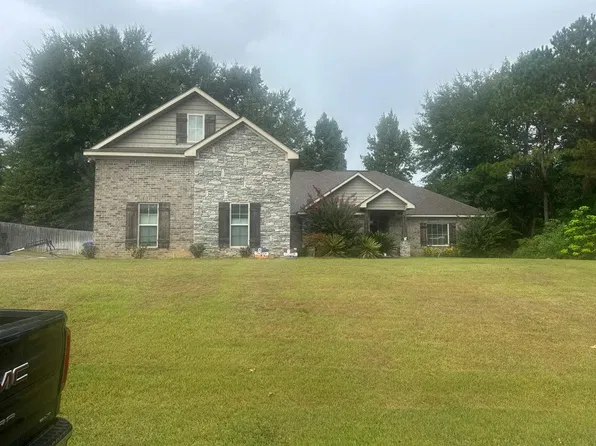 103 Ingram Dr, Troy, AL 36079