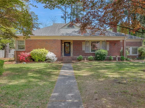2810 Acres Rd, Portsmouth, VA 23703